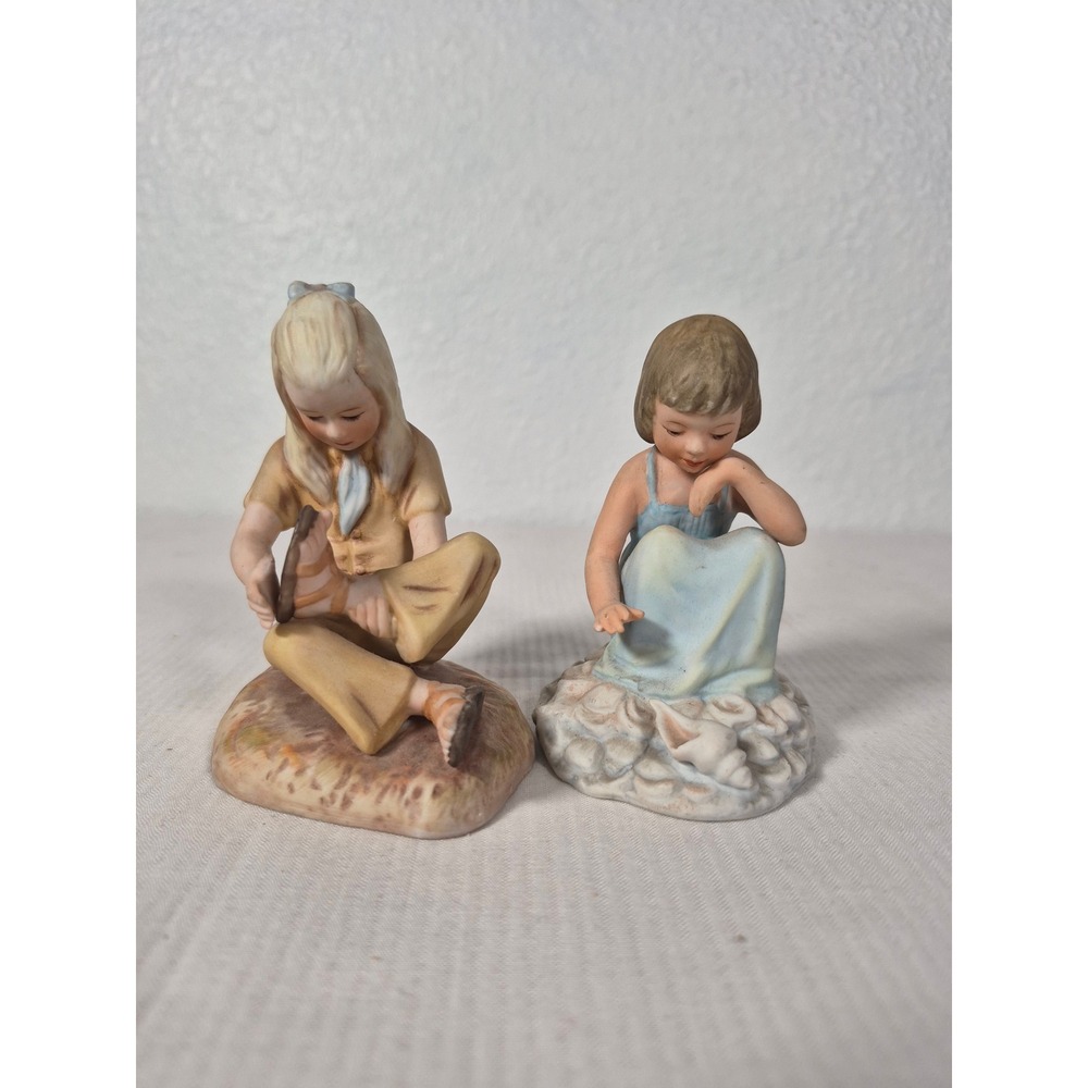 Hamilton Collection Sand In Her Shoe & Seashells Porcelain Figurine Beach Set 2